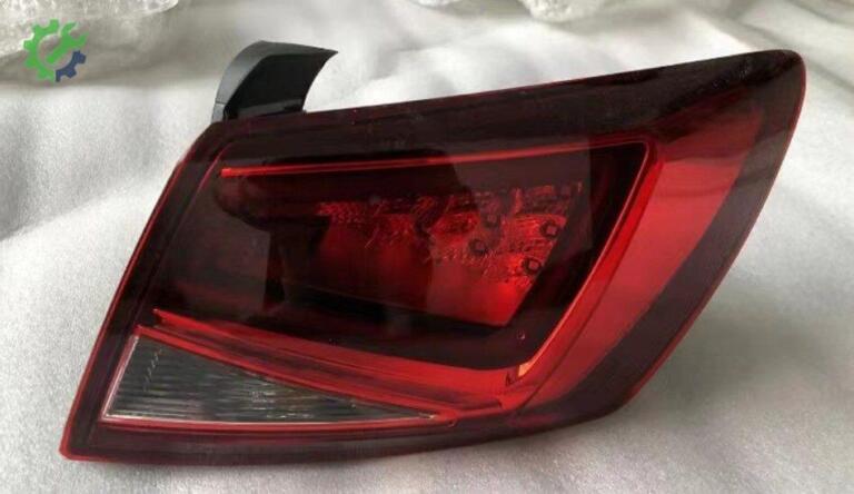 Seat Leon Stop çıkma parça