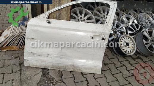 Audi A3 Sol Ön Kapı çıkma parça