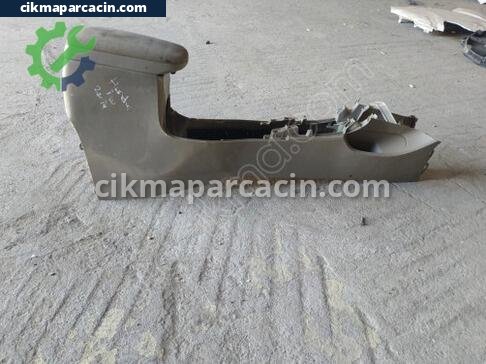 Hyundai i20 Orta Konsol çıkma parça