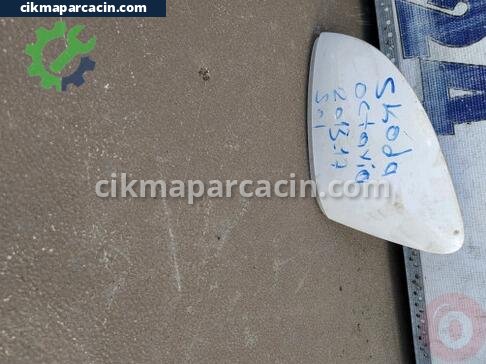 Skoda Octavia Ayna Kapağı çıkma parça