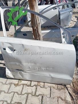 Volkswagen Polo Sağ Ön Kapı çıkma parça