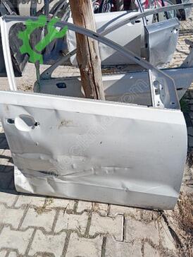 Volkswagen Polo Sağ Ön Kapı çıkma parça