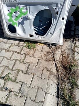 Volkswagen Polo Sağ Ön Kapı çıkma parça