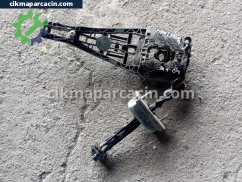 Opel Astra Sağ Ön Kapı Kilidi çıkma parça