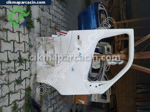 Renault Master Sağ Ön Kapı çıkma parça