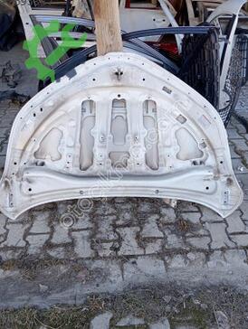 Toyota C-HR Hybrid Kaput çıkma parça