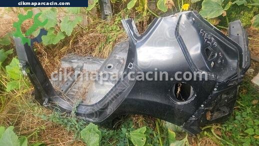 Ford Fiesta Sol Arka Çamurluk çıkma parça