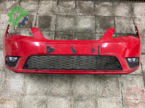 Seat Leon Ön Tampon çıkma parça