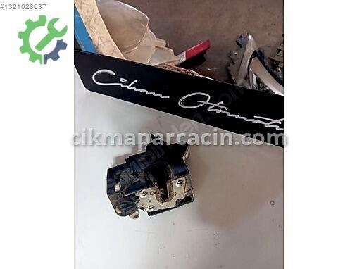 Dacia Sandero Stepway Sağ Arka Kapı Kilidi çıkma parça