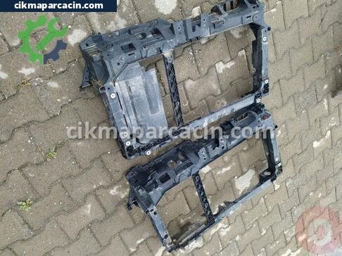 Ford Tourneo Courier Ön Panel çıkma parça