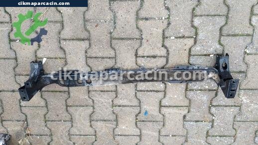 Ford Tourneo Connect Travers çıkma parça