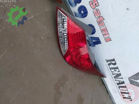 Hyundai Accent Sağ Arka Stop çıkma parça