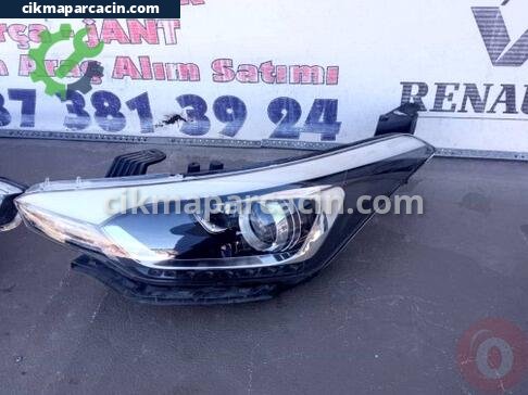 Hyundai i20 Sağ Ön Far çıkma parça