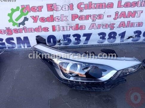 Hyundai i20 Sağ Ön Far çıkma parça
