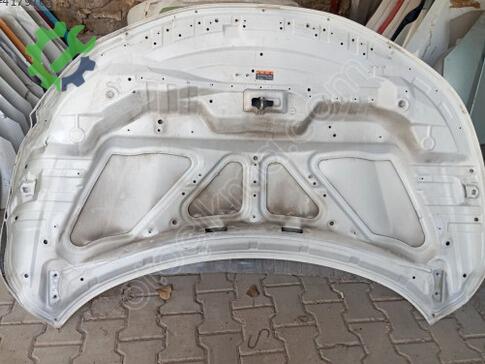 Nissan Qashqai Kaput çıkma parça