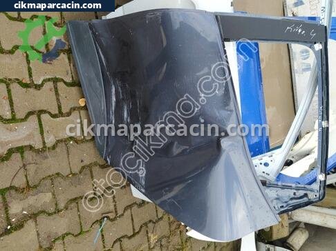 Renault Clio Sol Arka Kapı çıkma parça