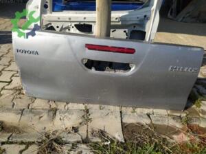 2014 2017 Toyota Hilux arka bagaj kapağı