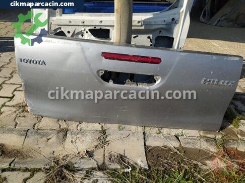 Toyota Hilux Bagaj Kapağı çıkma parça