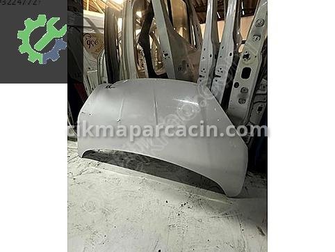 Ford Tourneo Courier Kaput çıkma parça
