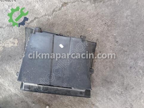 Ford Tourneo Courier Torpido Kapağı çıkma parça