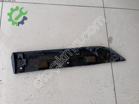 Ford Tourneo Custom Kapı Çıtası çıkma parça