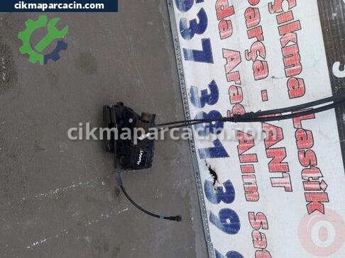 Hyundai Tucson Sol Ön Kapı Kilidi çıkma parça