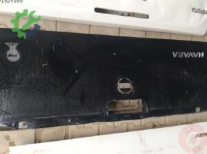 2014 2018 Nissan Navara arka bagaj kapağı
