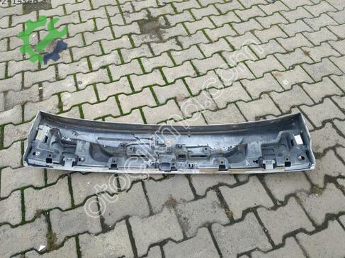 Renault Clio Bagaj Çıtası çıkma parça