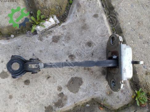 Toyota Corolla Sol Arka Kapı Menteşesi çıkma parça