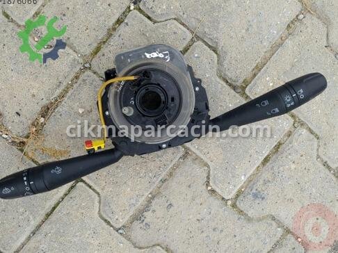 Fiat Egea Sinyal Kolu çıkma parça