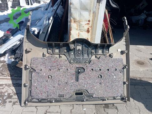 Ford Transit Custom Bagaj Döşemesi çıkma parça