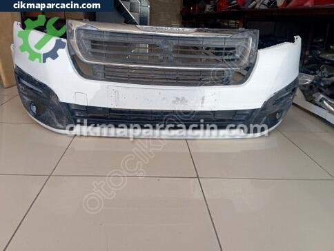 Peugeot Partner Ön Tampon çıkma parça