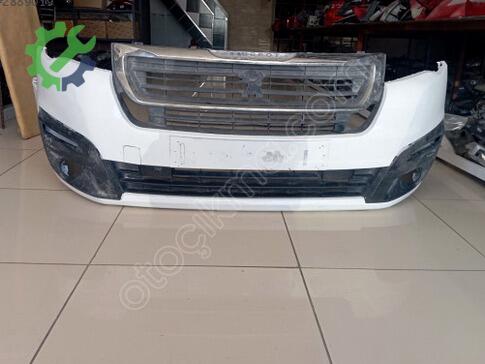 Peugeot Partner Ön Tampon çıkma parça