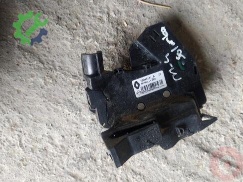 Renault Megane Sol Arka Kapı Kilidi çıkma parça