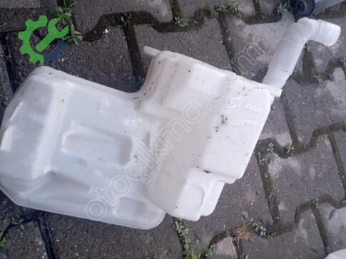2014 Skoda Octavia Yedek Su Deposu Çıkma Parça Van