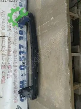 Renault Megane Ön Tampon Demiri çıkma parça