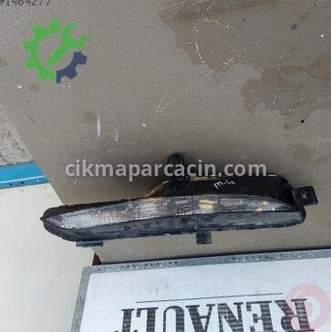Renault Megane Sağ Sis Farı çıkma parça