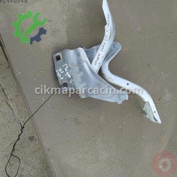 Renault Megane Kapı Menteşesi çıkma parça