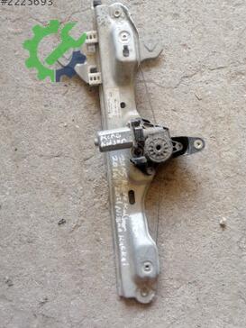 Nissan Qashqai Sol Arka Cam Krikosu 2014-2021 çıkma parça