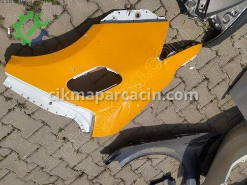 Renault Megane Sağ Arka Çamurluk çıkma parça