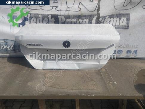 Fiat Egea Bagaj Kapağı çıkma parça