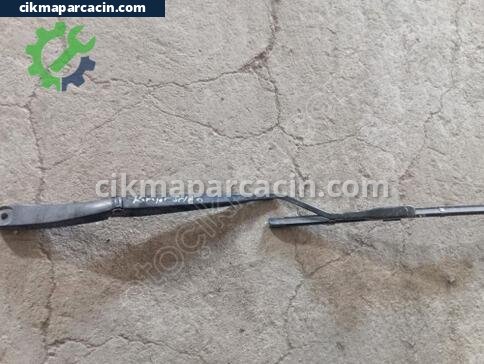 Ford Tourneo Courier Silecek Kolu çıkma parça