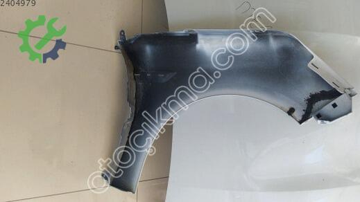 Renault Megane Sol Ön Çamurluk çıkma parça