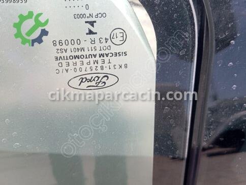 Ford Transit Arka Cam çıkma parça