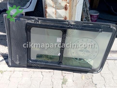 Ford Transit Arka Cam çıkma parça