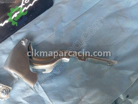Fiat Egea Kaput Menteşesi çıkma parça