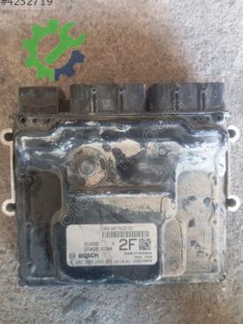 Renault Megane Motor Beyni çıkma parça