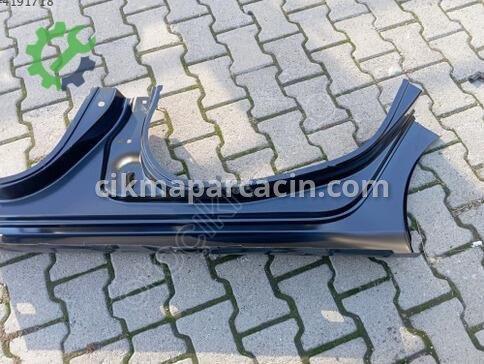 Renault Megane Sağ Arka Marşpiyel Sacı çıkma parça