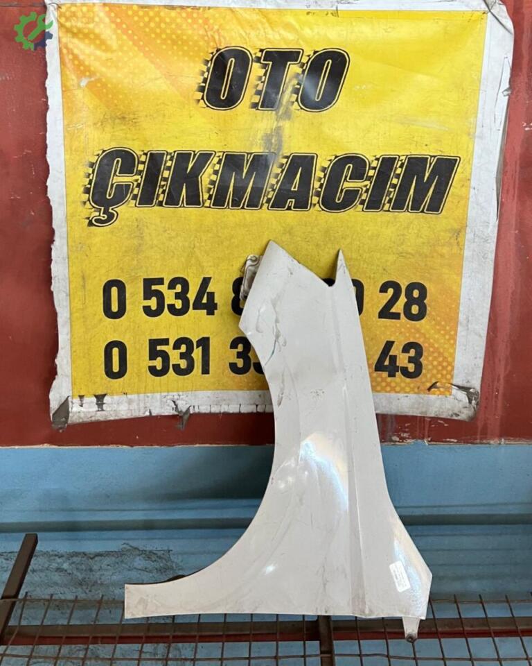 Skoda Fabia Sol Ön Çamurluk çıkma parça