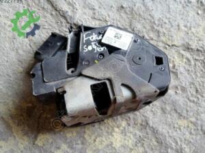 2014 Ford focus sağ ön kapı kilidi